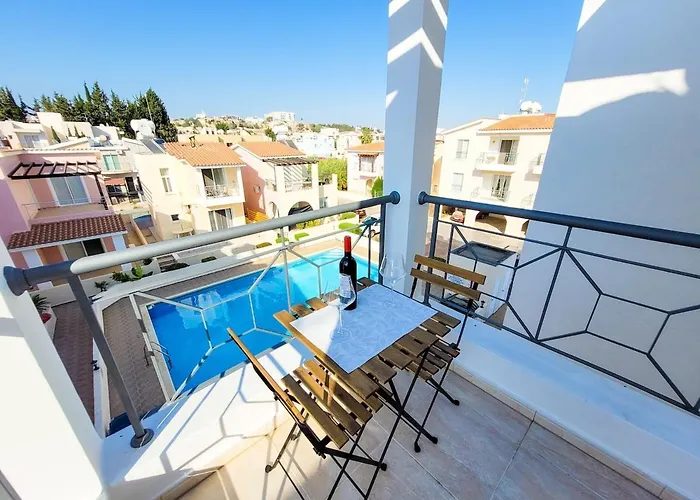 Lejlighed Large Comfortable 2 Bedroom 200mbps Wifi Paphos